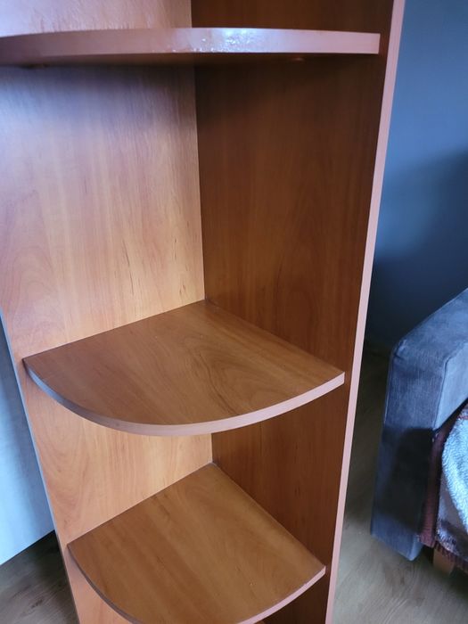 Regał narożny pięciopółkowy