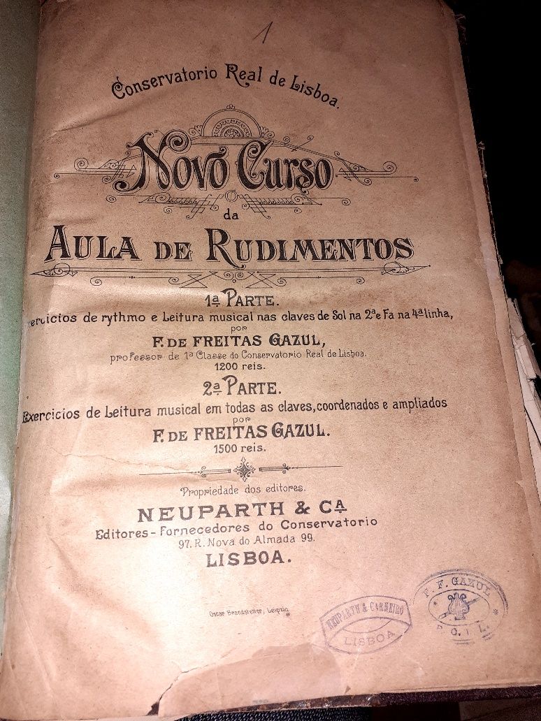 Livro musica "Novo Curso de Rendimentos", Freitas Gazul, + 100 anos