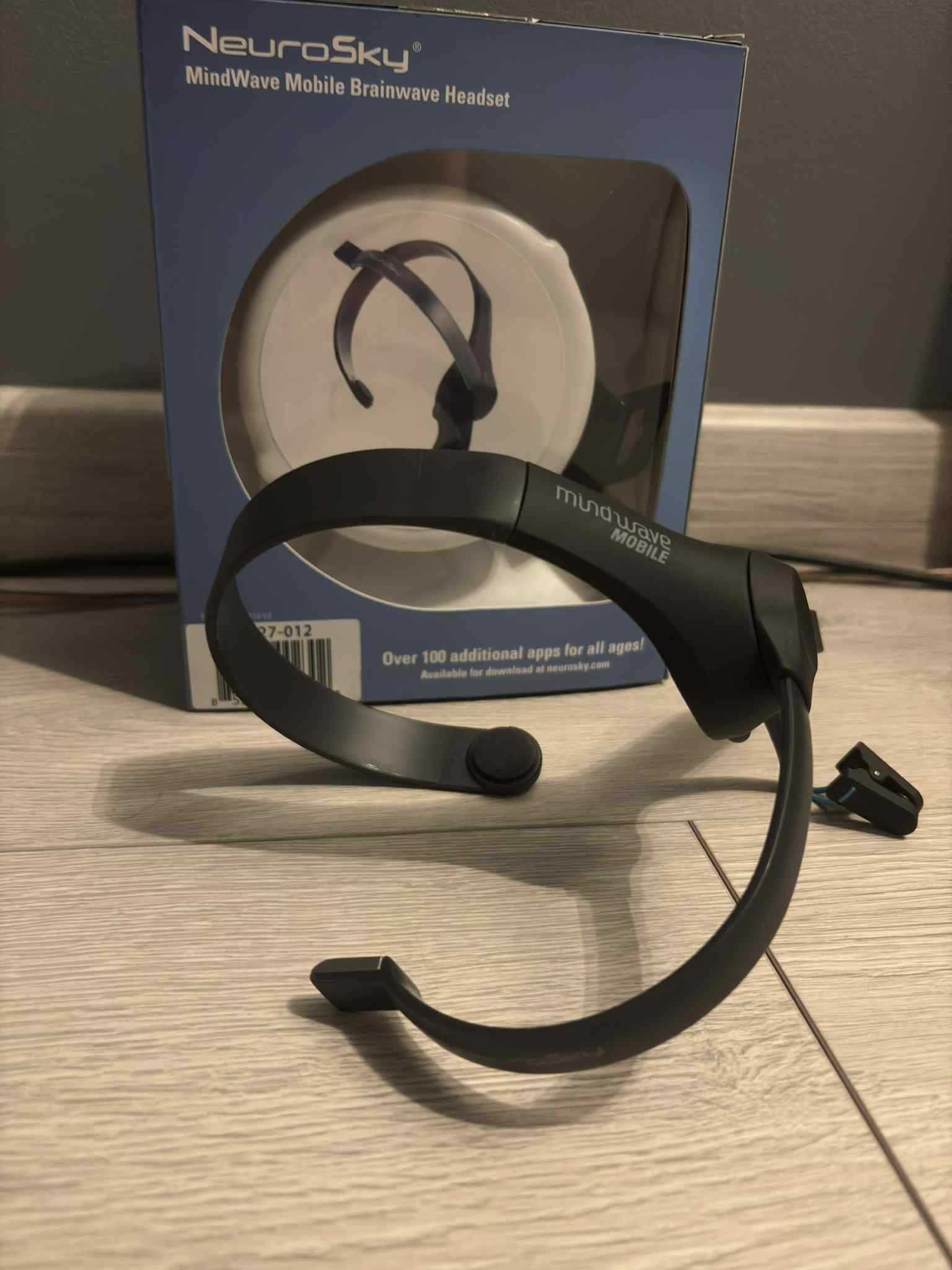 Mindwave Mobile. zestaw startowy EEG (NeuroSky) do medytacji i relaksu