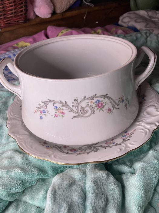 Zestaw porcelanowy Wałbrzych talerz plus misa