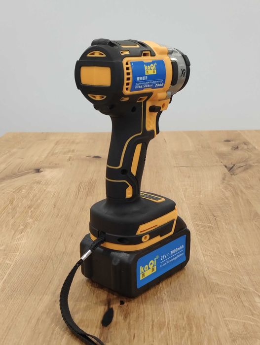 Акумуляторний ударний гайковерт KaQi