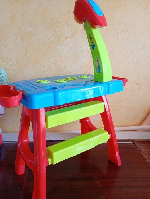 Столик Limo Toy Проектор для рисования, мелки, слайды, свет