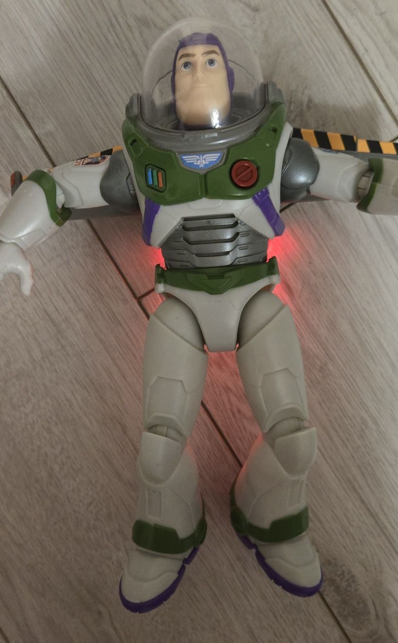 Toy Story Buuz Astral z parą wodną