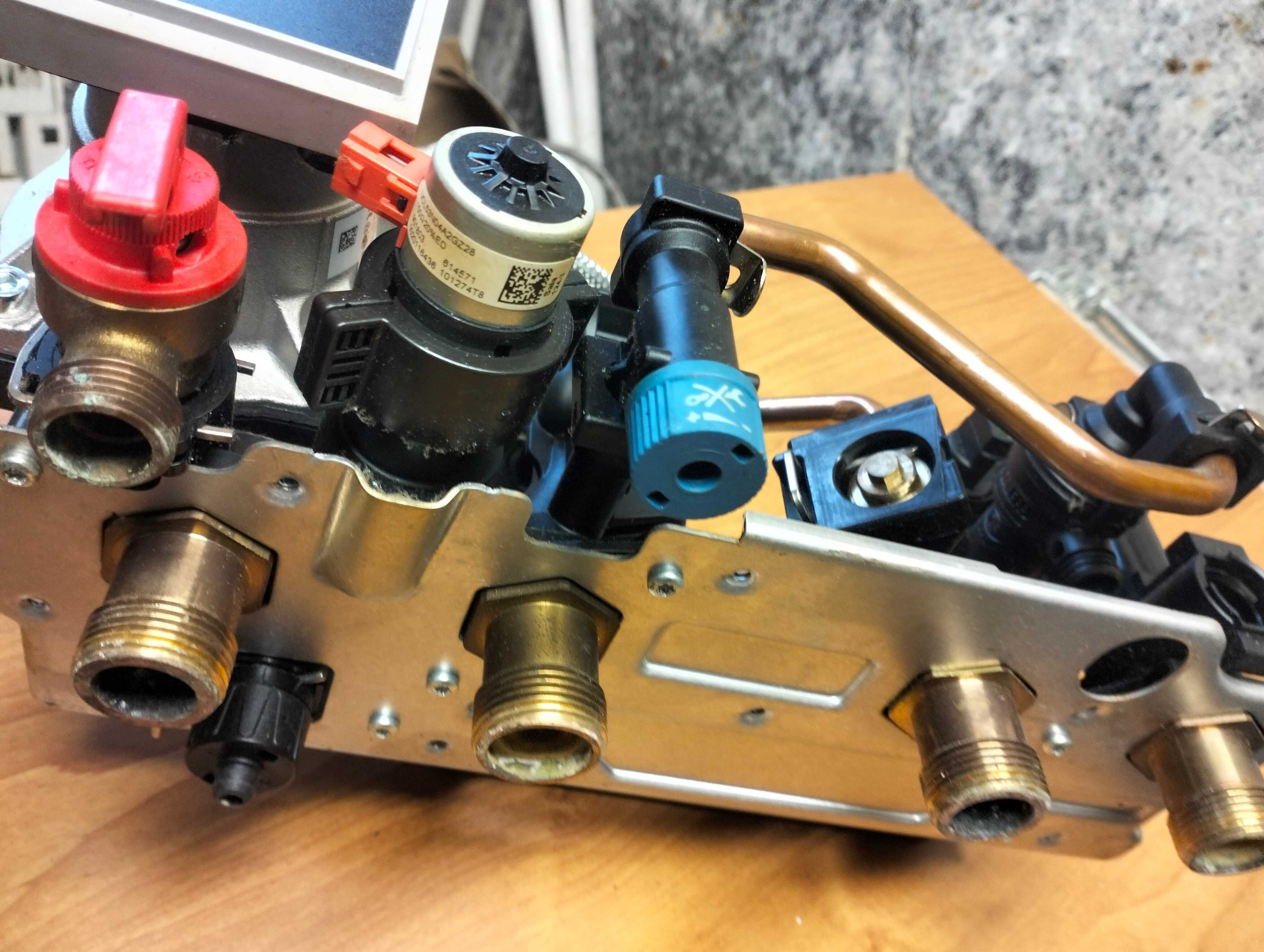 Podzespoły kotła SAUNIER DUVAL ThemaClassic C25 (H-PL) R1
