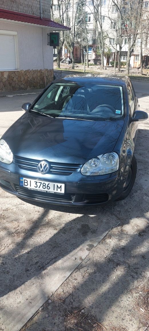 Продам Volkwagen  Golf 5