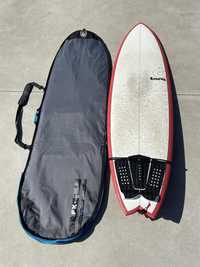 Prancha de surf Torq 6’10 + saco térmico