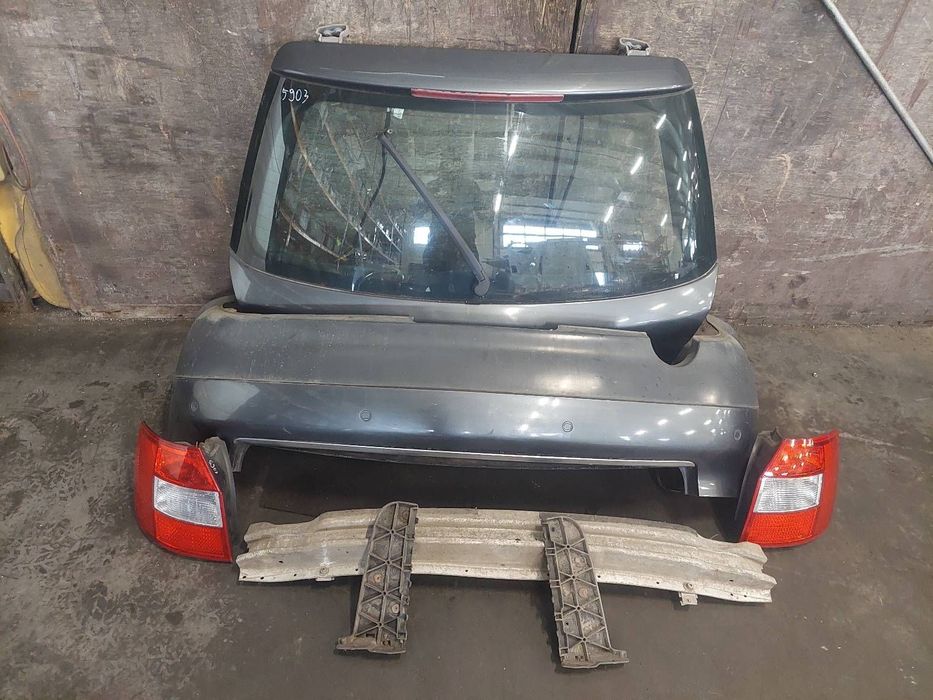 KOMPLETNY TYŁ KLAPA BAGAŻNIKA ZDERZAK TYŁ LAMPY AUDI A4 B6 KOMBI LX7Z