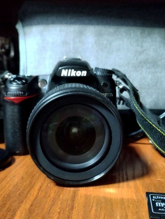 Nikon 7000 фотоапарат