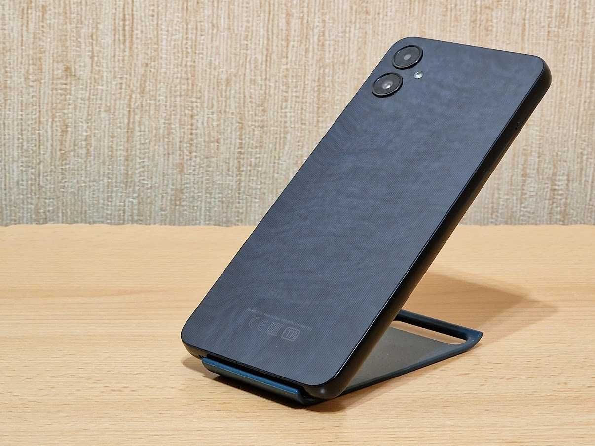 Смартфон Samsung Galaxy A05 4/128 Duos В ідеальному стані Оригінальний