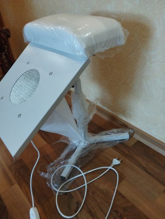 Підставка для педикюру з витяжкою