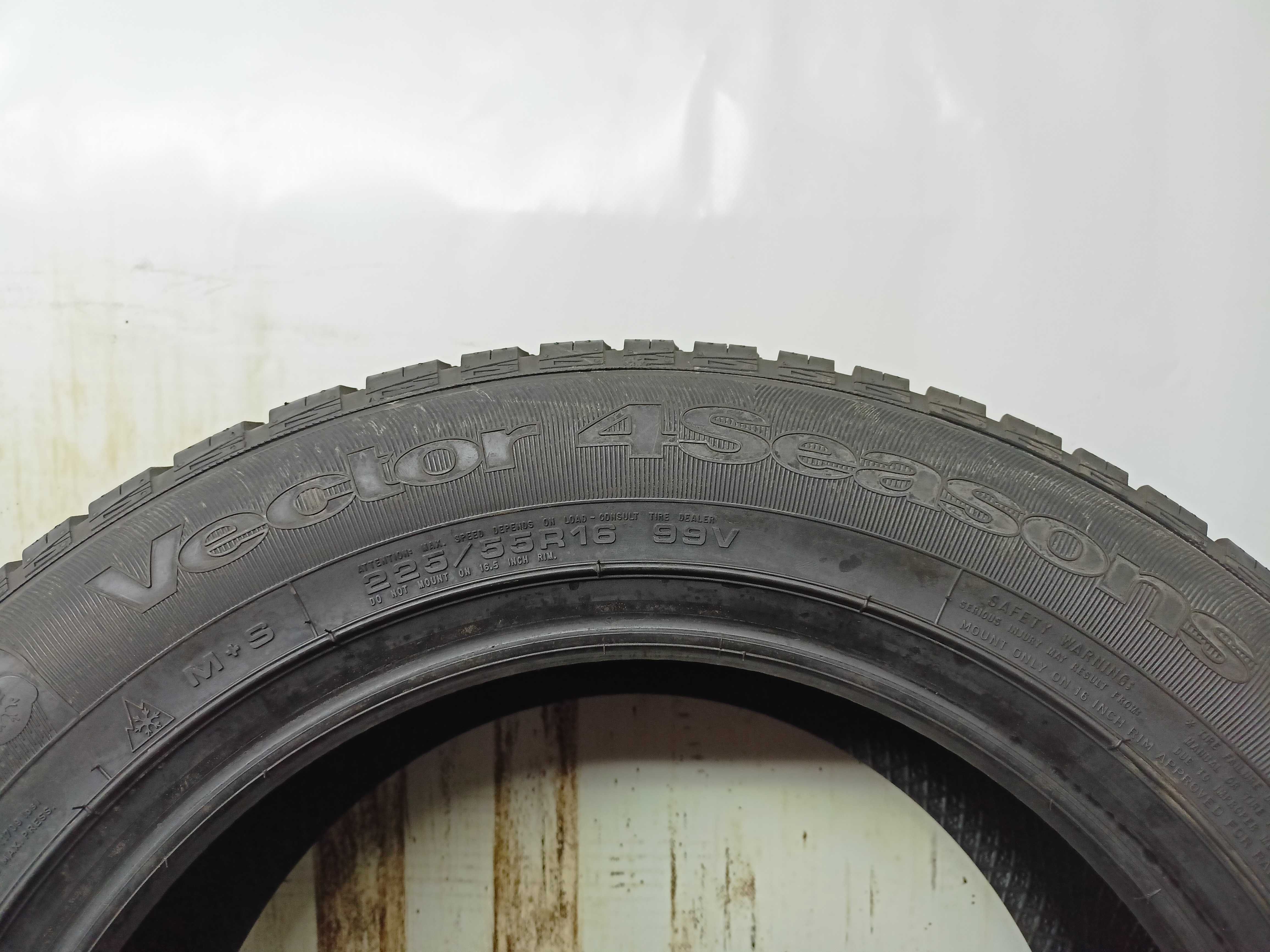 Goodyear Vector4Season 225/55/16 2018r. 99V Nowa (1266)