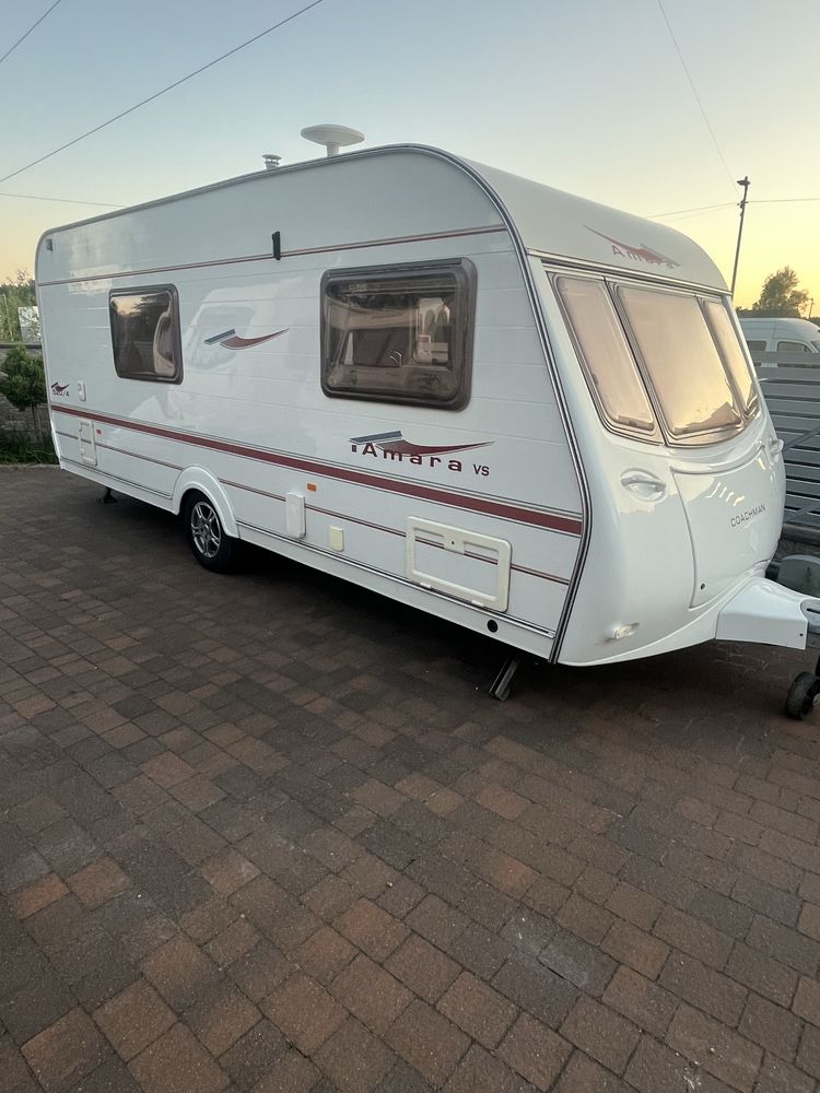 Przyczepa Coachman Amara 520/4 rok 2006, przedsionek
