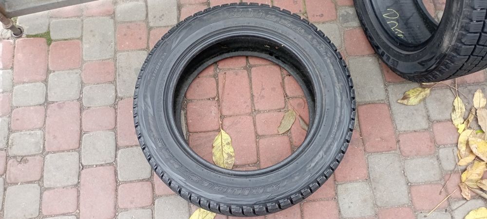 Bridgestone 215 60 r17 2шт шини б'у зимова резина з Європи