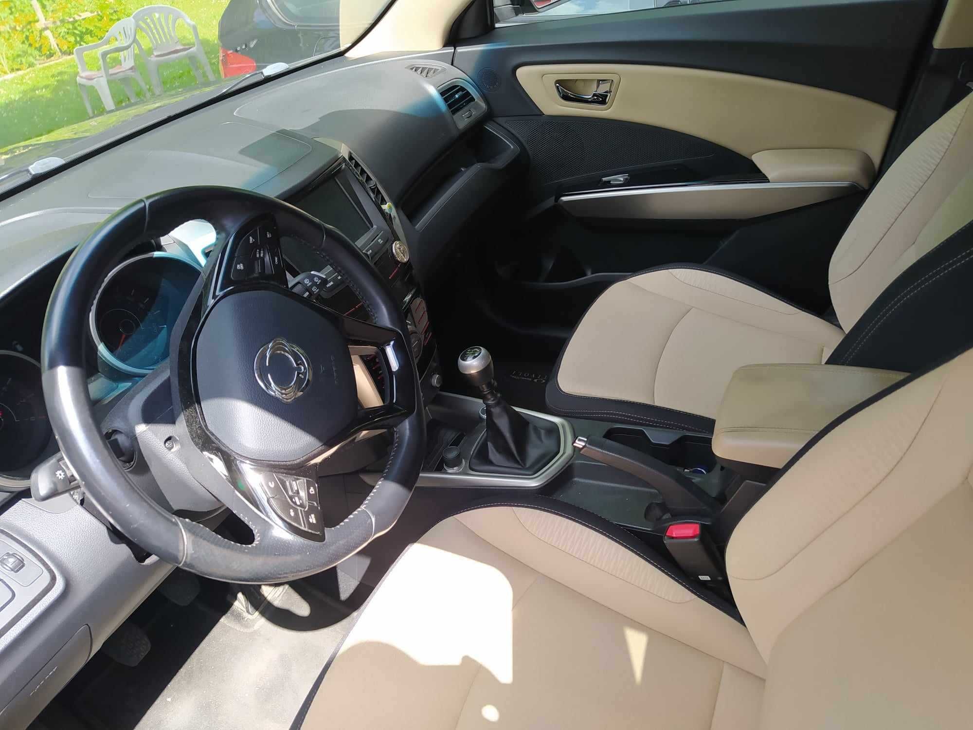 SsangYong Tivoli 1.6 LPG polski salon