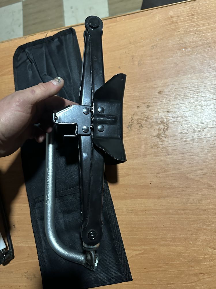 Домкрат vw sharan 2010-2025,seat alhambra 2010-2025
