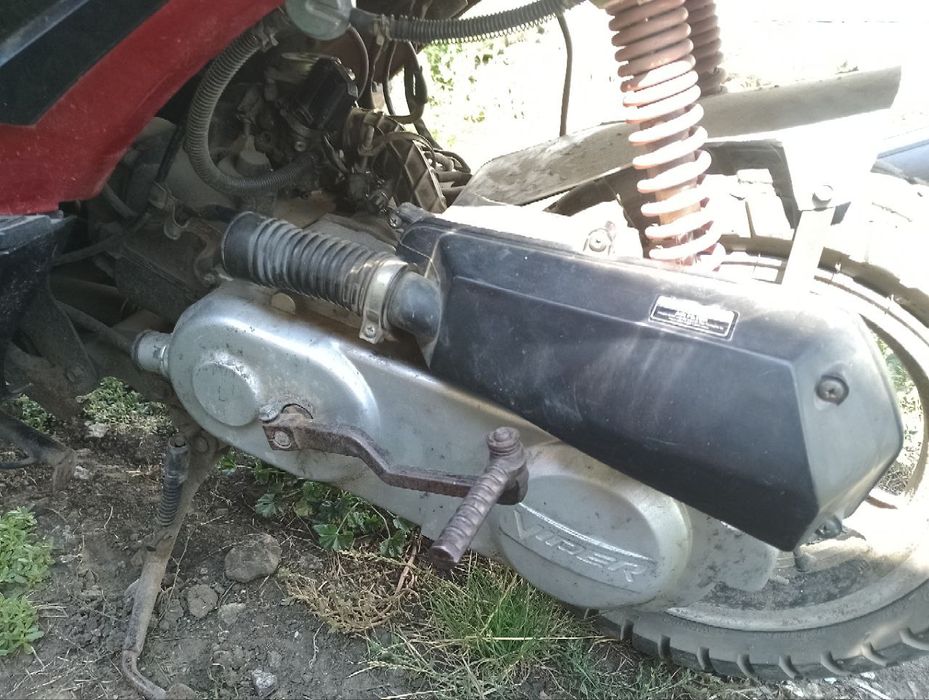 Продам скутер сузукі Viber storm 50