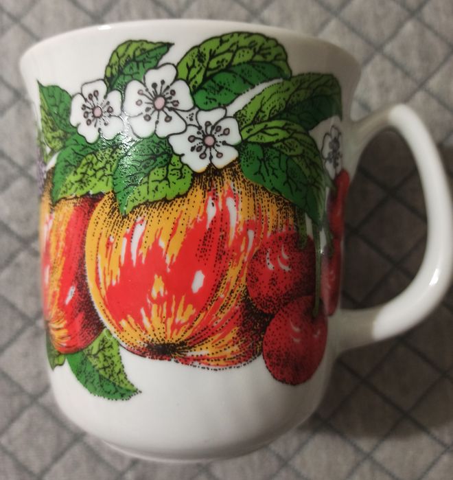 Kubek Chodzież prl 2szt. jabłko + gruszka