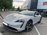 Porsche Taycan Taycan 4S cross, zamiana