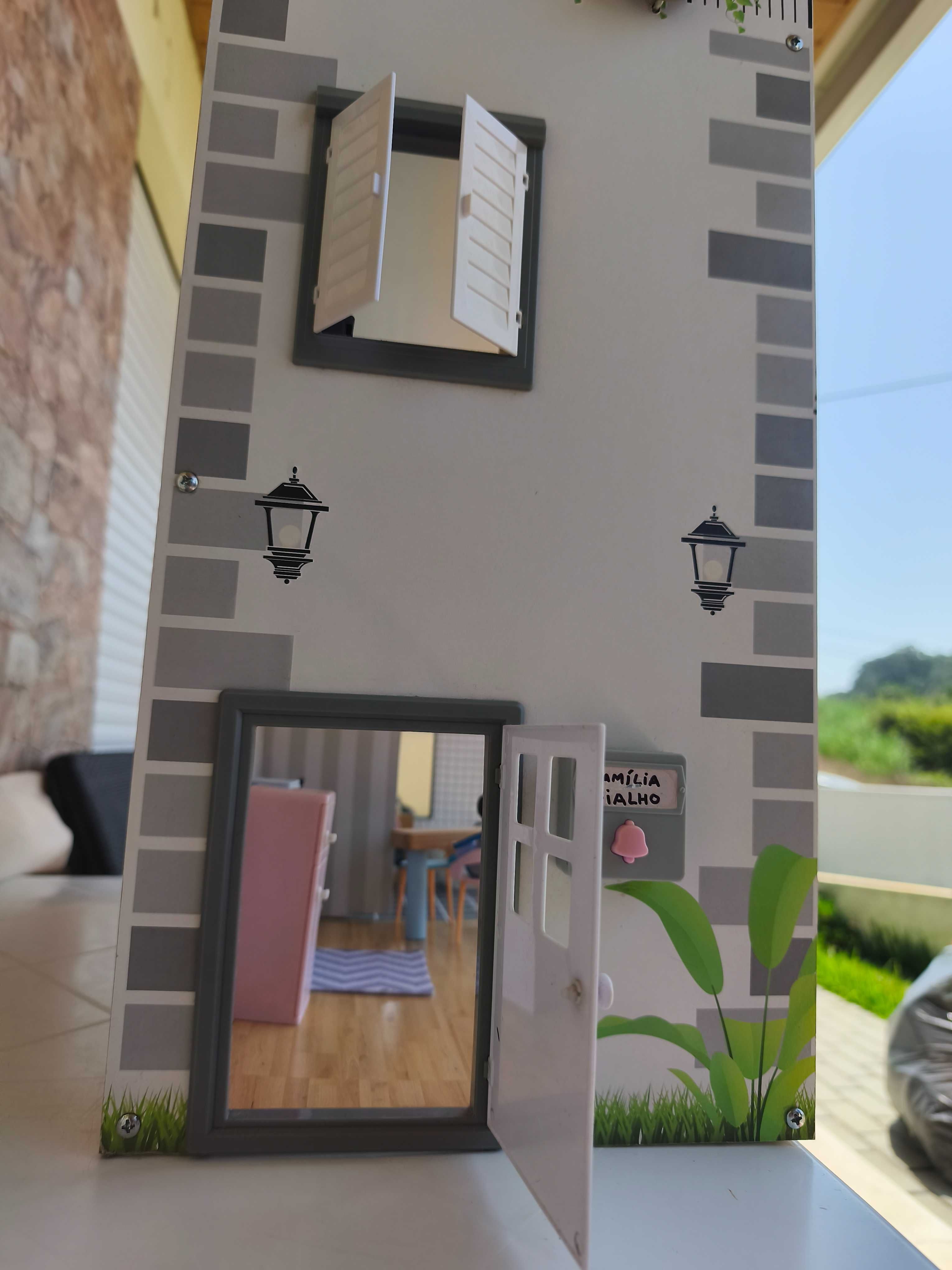 Casinha de Madeira completa e com extras