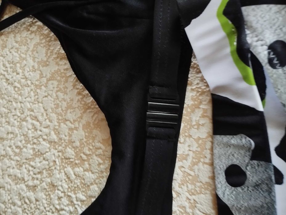 Купальник бренд Missguided розмео 10