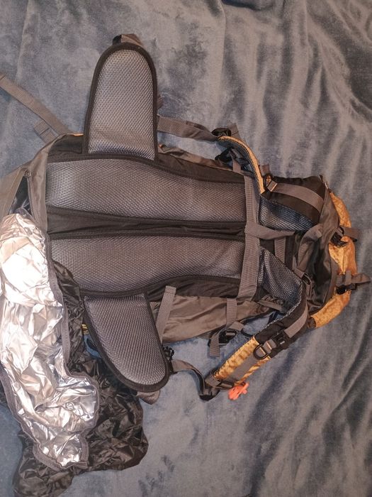 Plecak trekkingowy  60l
