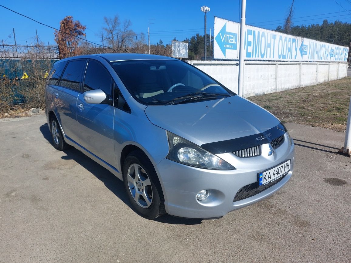 Mitsubishi Grandis 2,4 мех