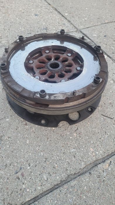 Koło dwumasowe Audi a4 b8 1.8 TFSI