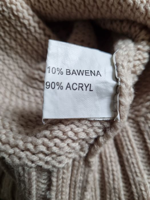 Golf beżowy z długim rękawem 38