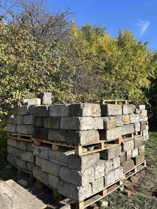 Блоки будевельні, керамзитоблок, газоблок,цегла