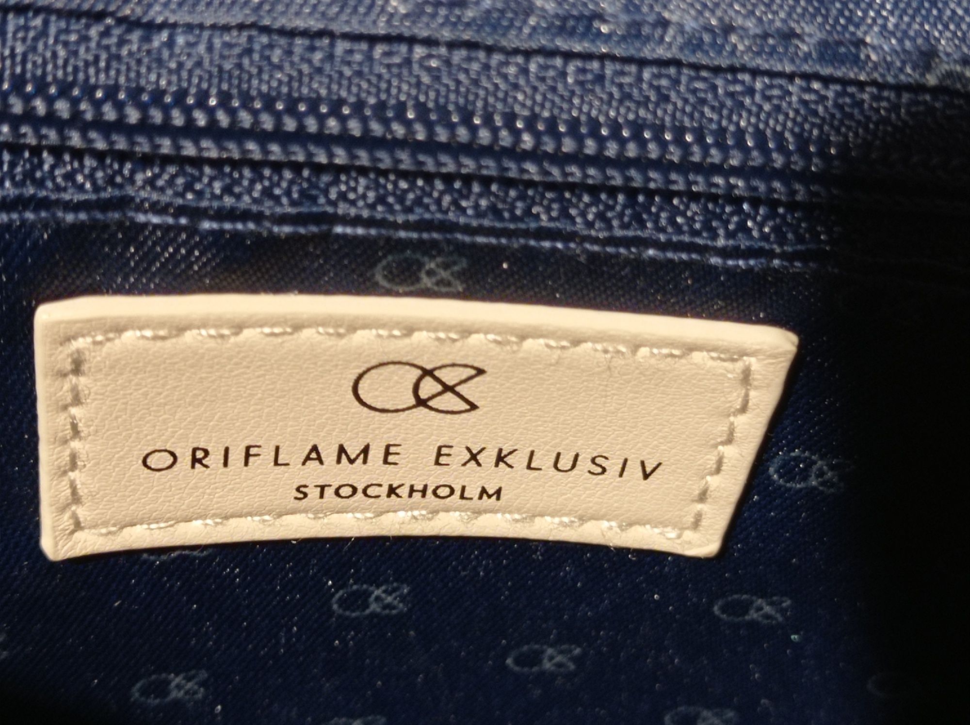 Torebka listonoszka crossbody bag Accolade Oriflame boho