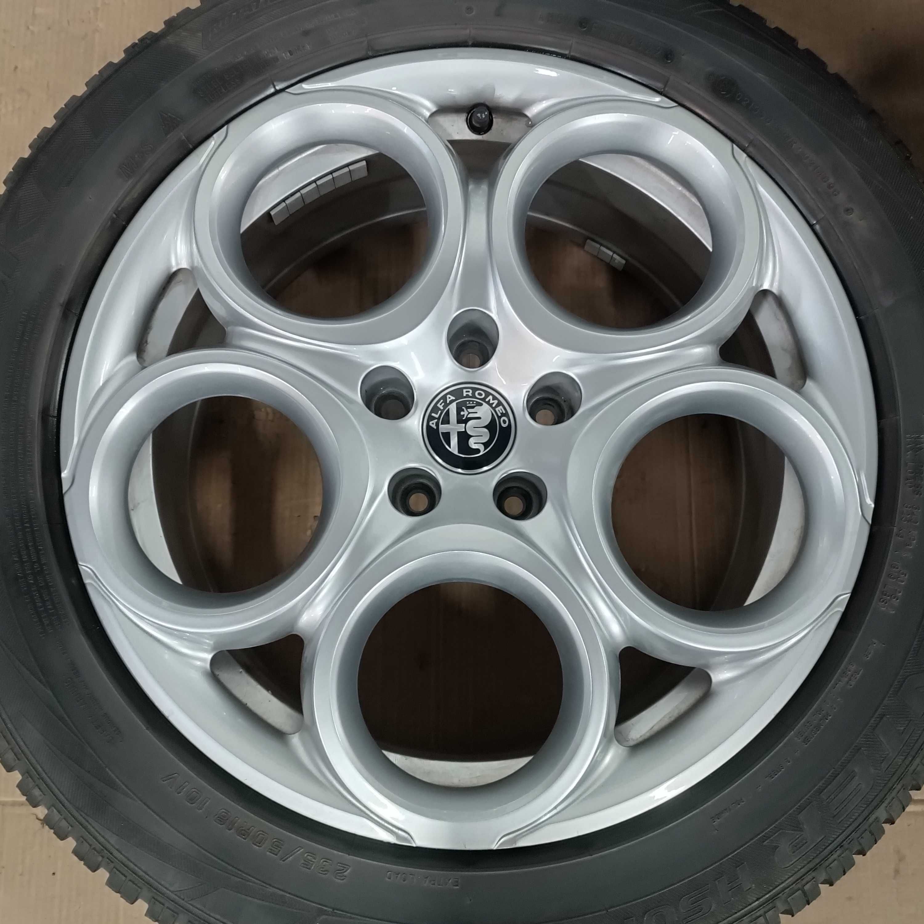 Koła Zimowe Felgi 18" 5x110 Alfa Romeo Tonale 235/50/R18