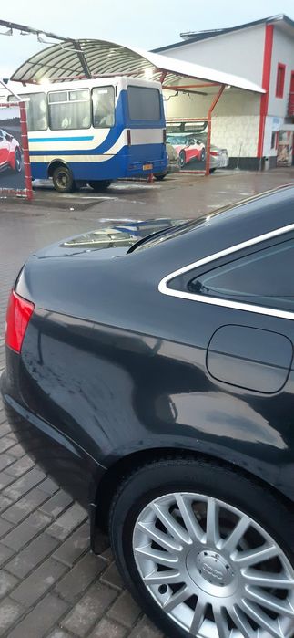 Продасться Ауді А6 с6 седан 2004р. Має непоганий вид.