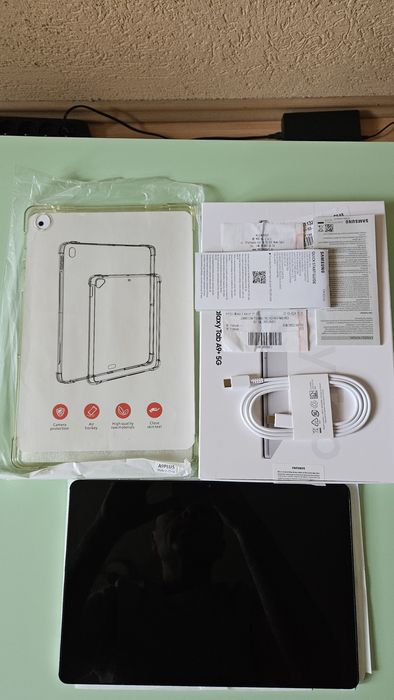 Tablet Samsung Galaxy Tab A9+ 11 8/128 5G srebrny. Idealny stan.