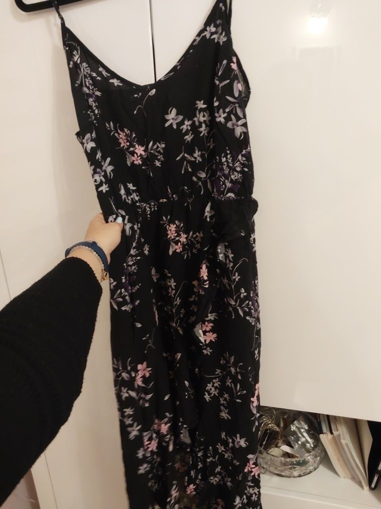 Sukienka długa na ramiączka w kwiaty czarna XXL modoo