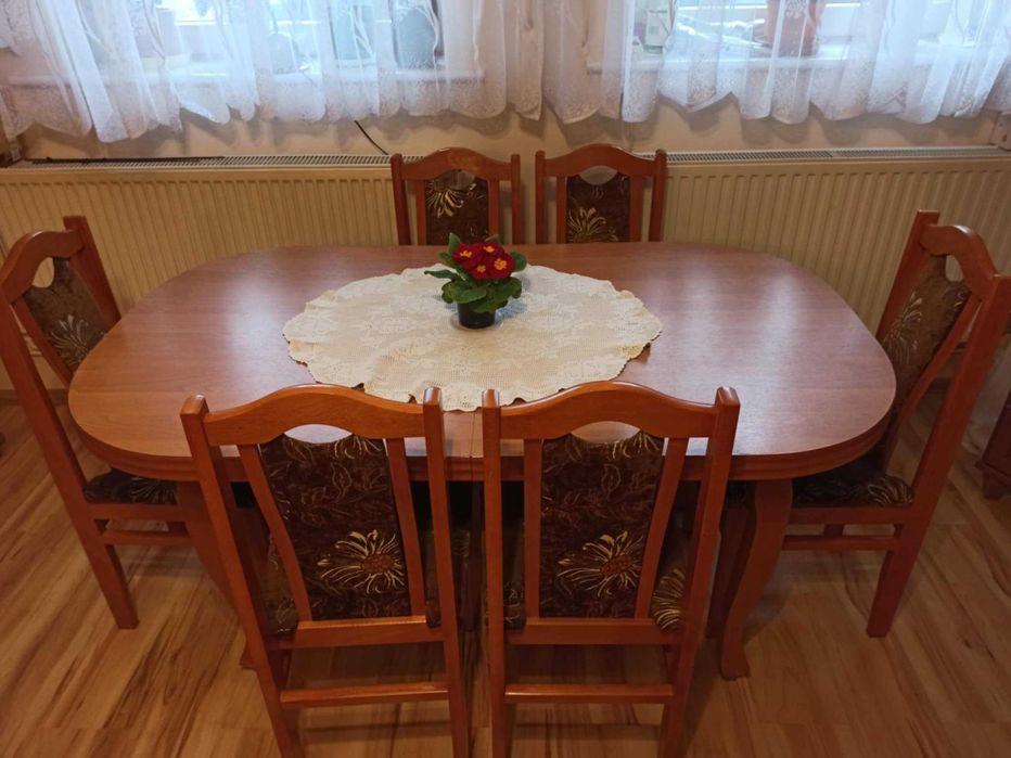 Stół rozkładany + 6 krzeseł