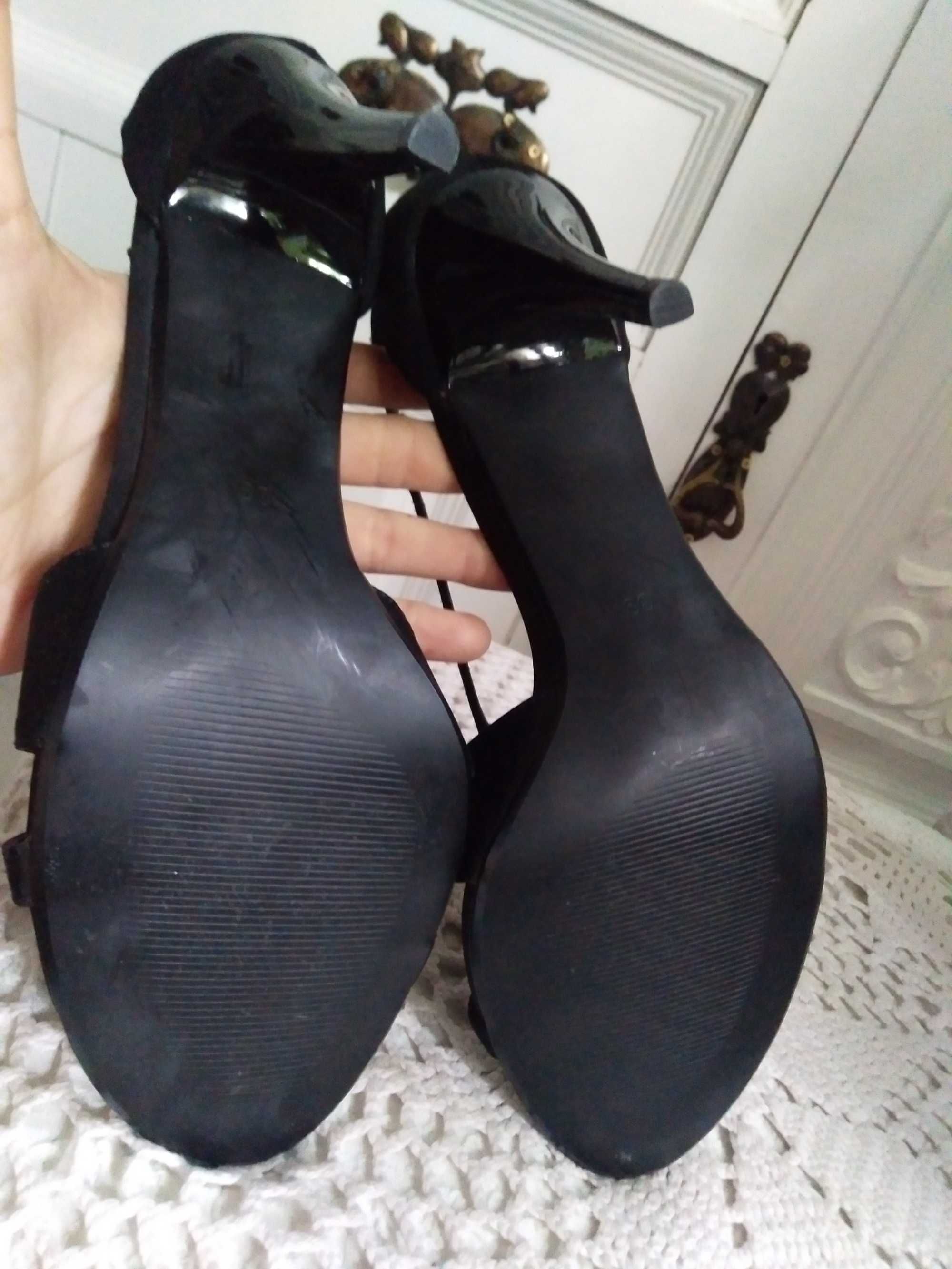 Sandały damskie eleganckie czarne na szpilce do tańca buty 39 menbur