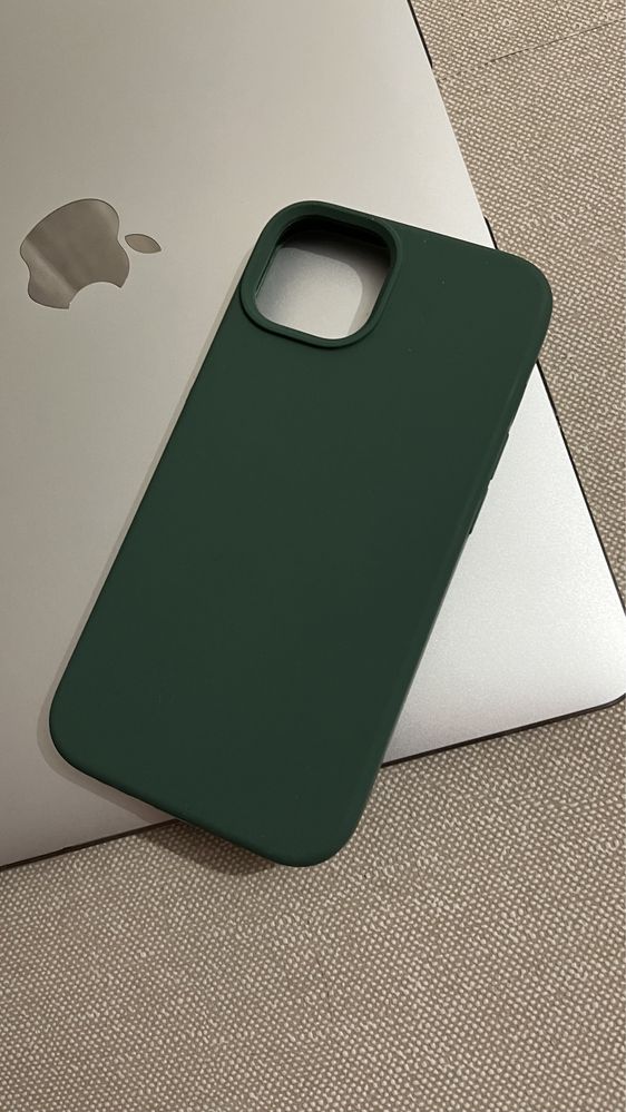 capa iPhone 13 verde-escuro