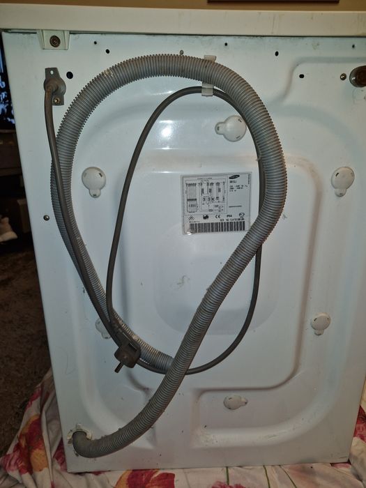 Пральна машина Samsung.