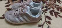 Adidas Gazelle 28 р кросівки на дівчинку
