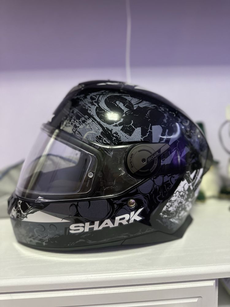 Шолом Shark Skwal 2