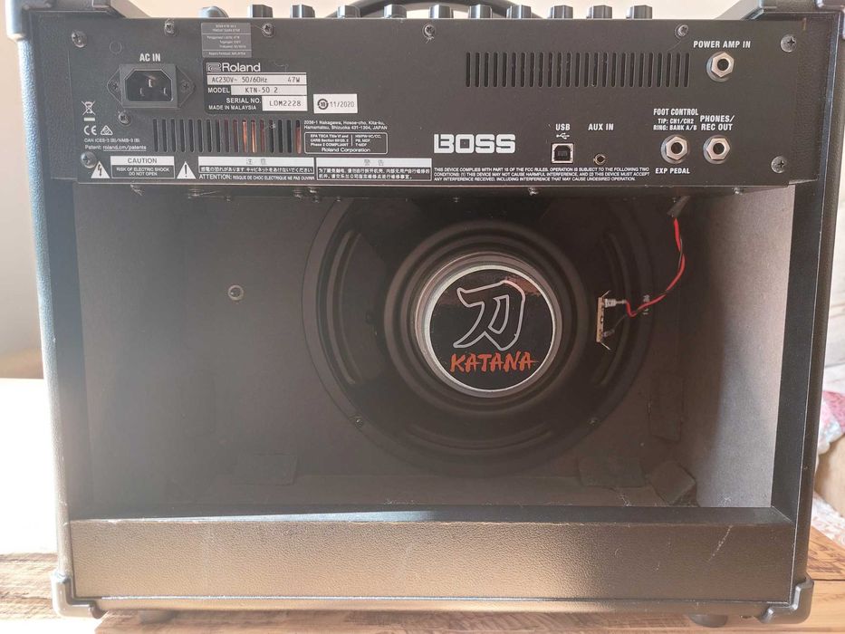 Amplificador BOSS KATANA 50W como novo
