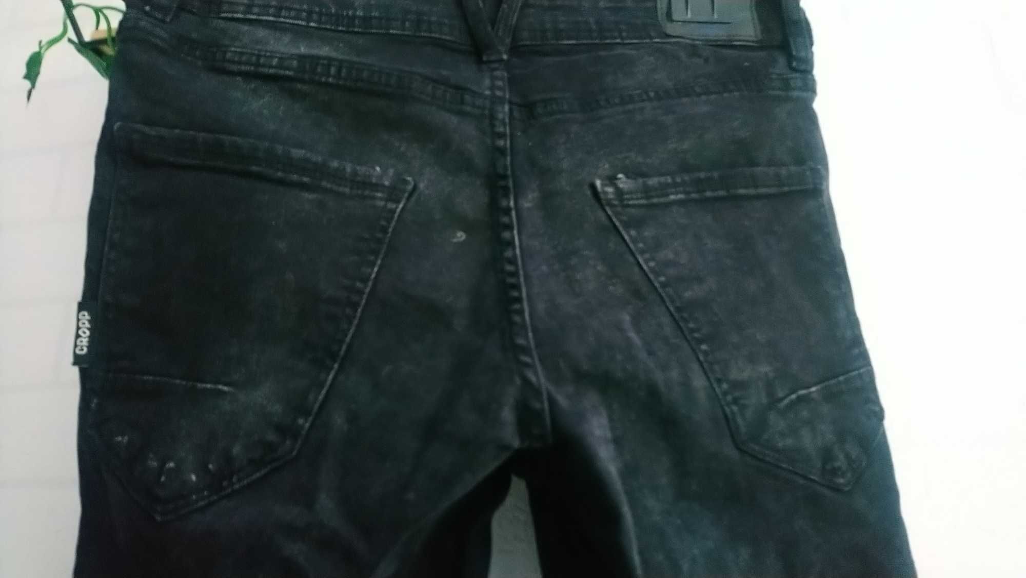 OKAZJA Cropp męskie jeansy,  super skinny W 28 L30, denim czarne