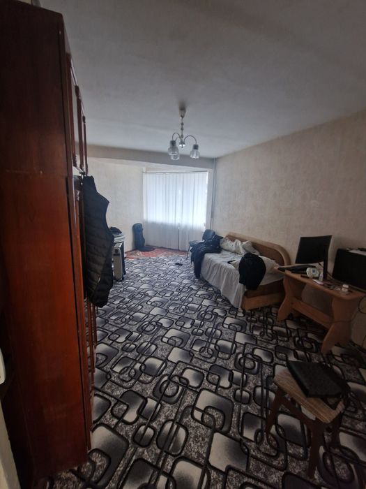 Сдам однокомнатную квартиру   тополь 1  зап шосе