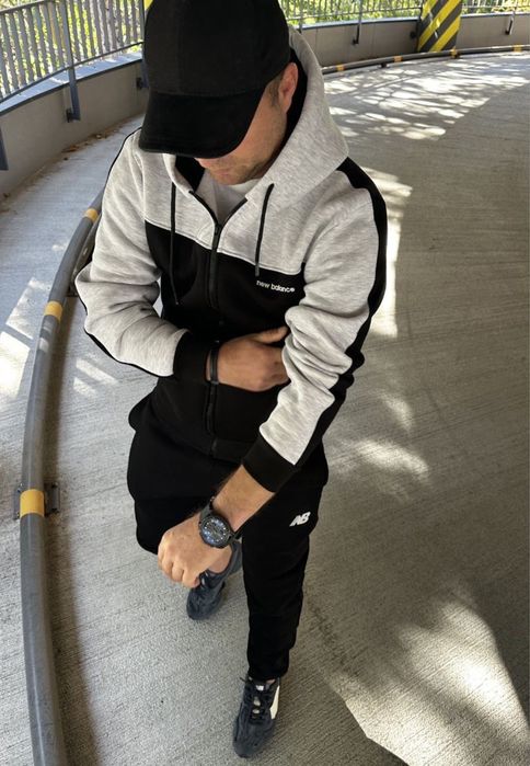 Мужской зимний костюм New Balance с начесом M-XXL с лампасами кофта