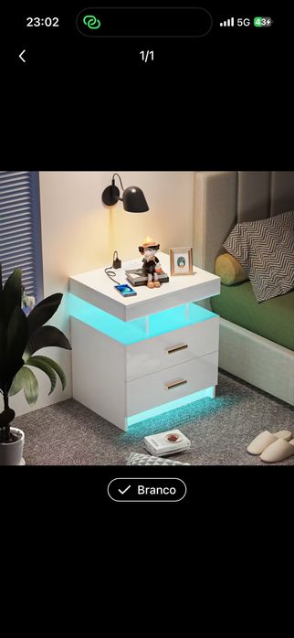 Mesa cabeceira com tomada e led