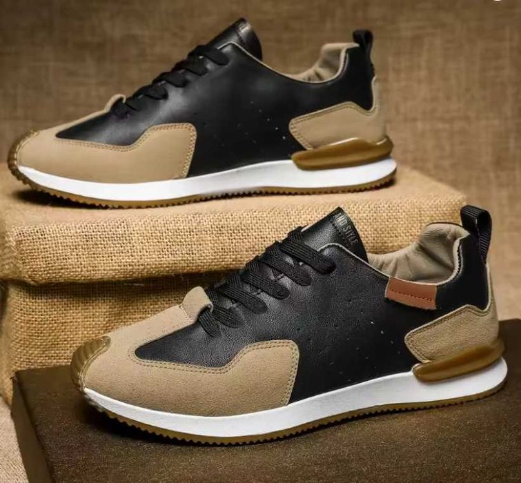 Чоловічі спортивні кросівки для заняттям спортом та на кожен день