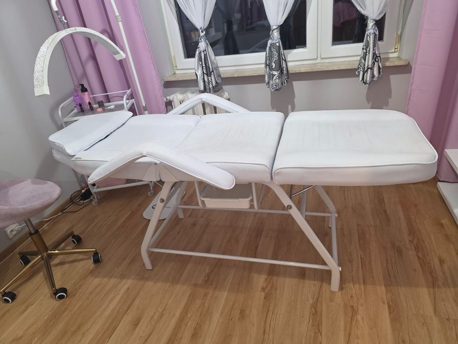 Łóżko kosmetyczne