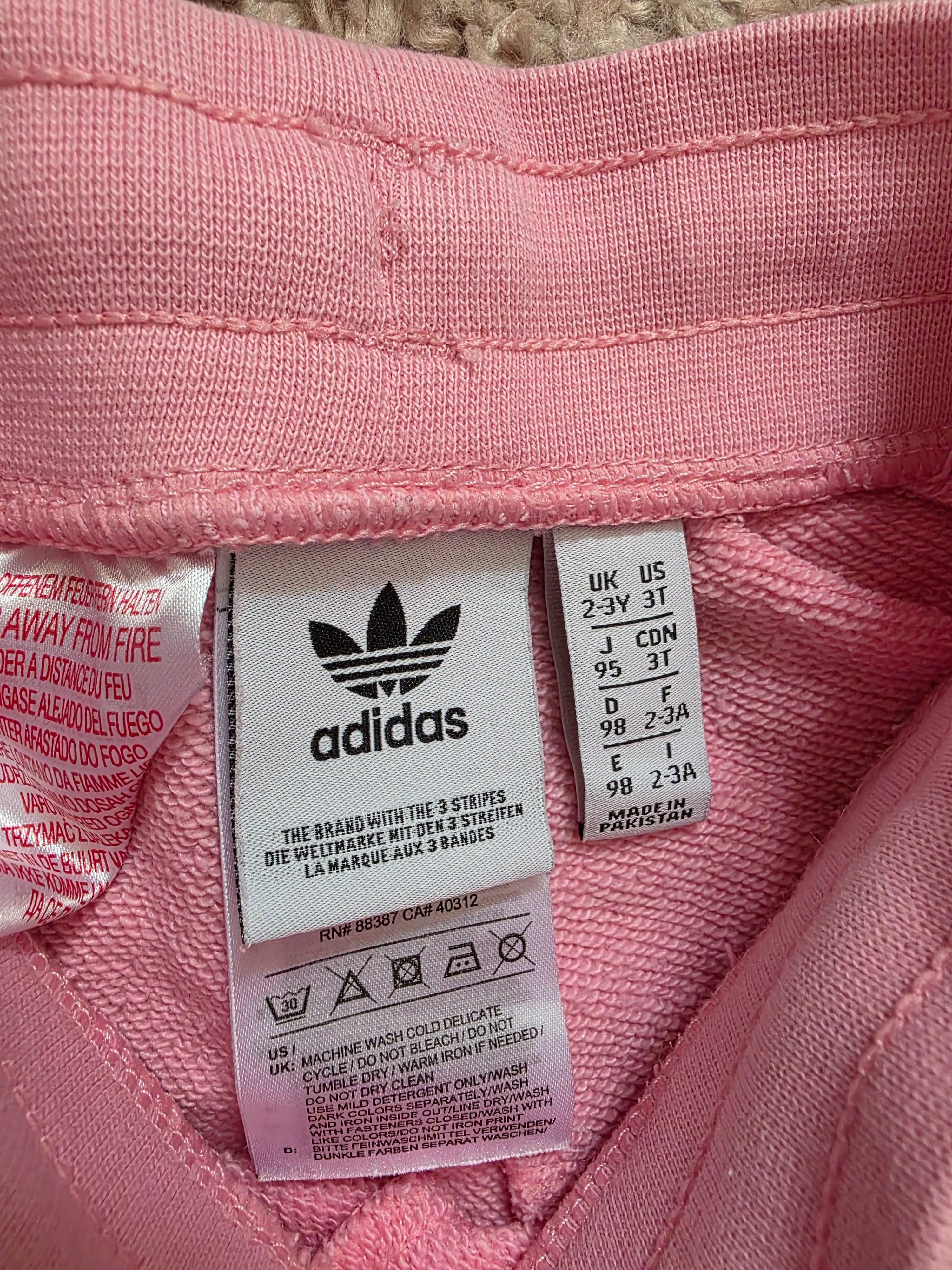 Dres ADIDAS dziewczęcy r. 104/110