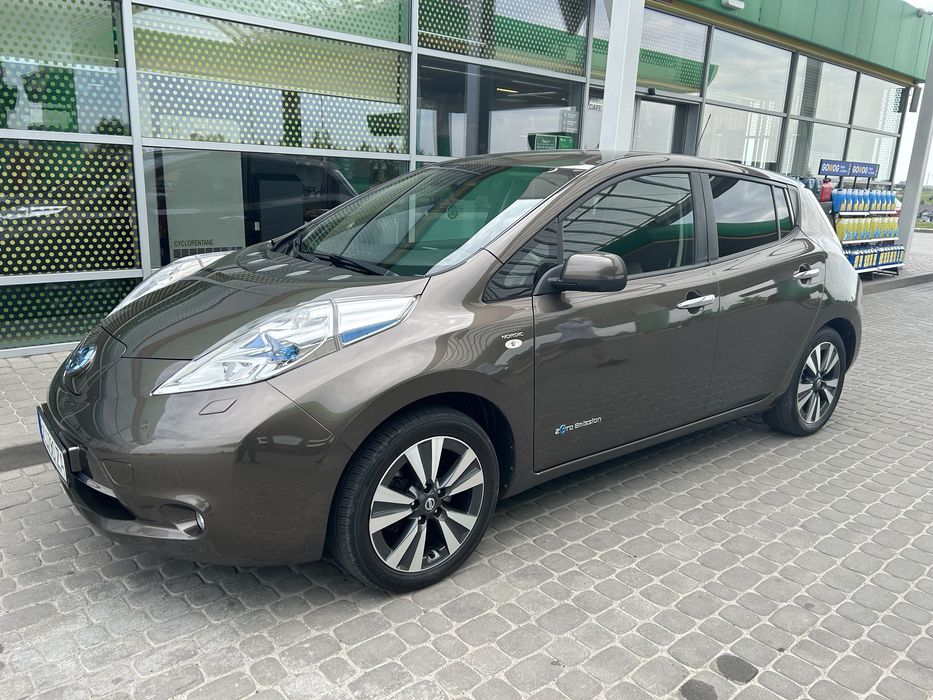 Аренда Nissan Leaf