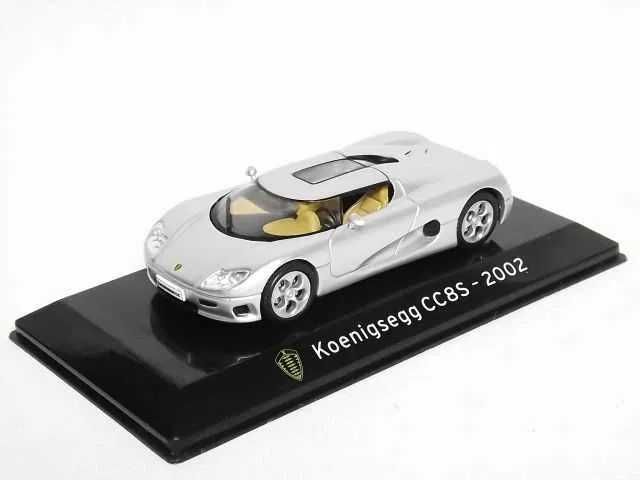 Model auta Koenigsegg CC8S 2002